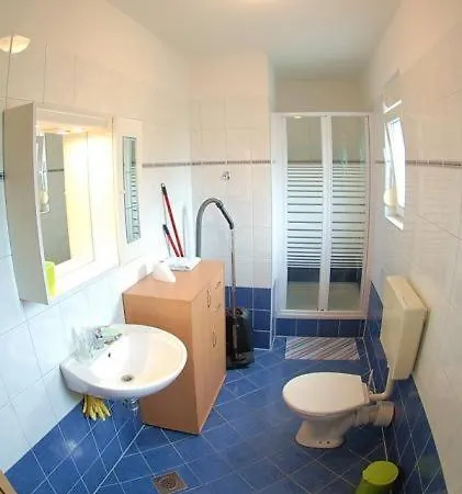 In With Terrace, Air Conditioning, Wi-fi, Washing Machine Apartment *